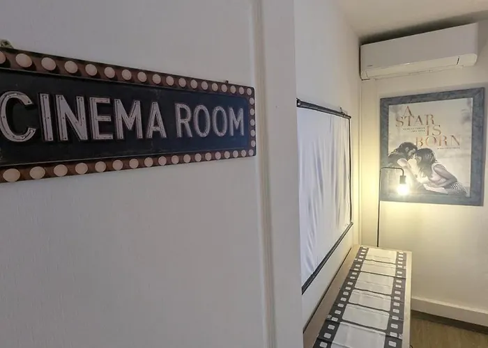 Chic Cinema In * Cannes