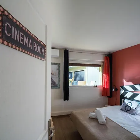Chic Cinema In Apartmán Cannes